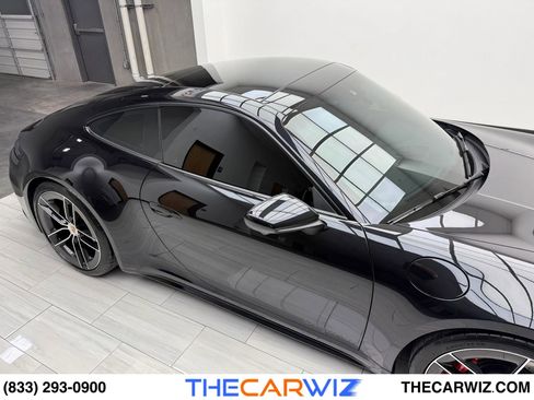 Used 2025 Porsche 911 Carrera 4 GTS image 22