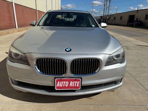 Used 2012 BMW 750Li xDrive image 5