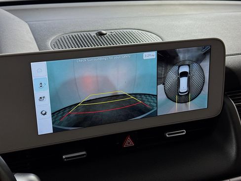 Used 2023 Hyundai Ioniq 5 Limited w/ Cargo Package image 3