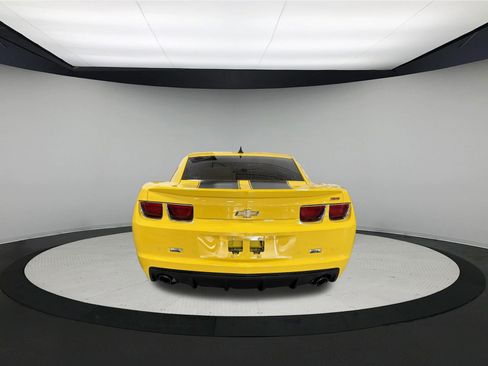 Used 2010 Chevrolet Camaro SS w/ RS Package RWD image 7