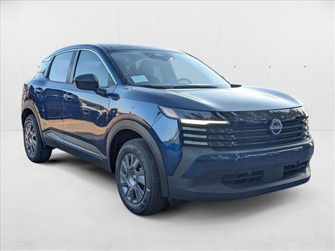 New 2025 Nissan Kicks S image 6