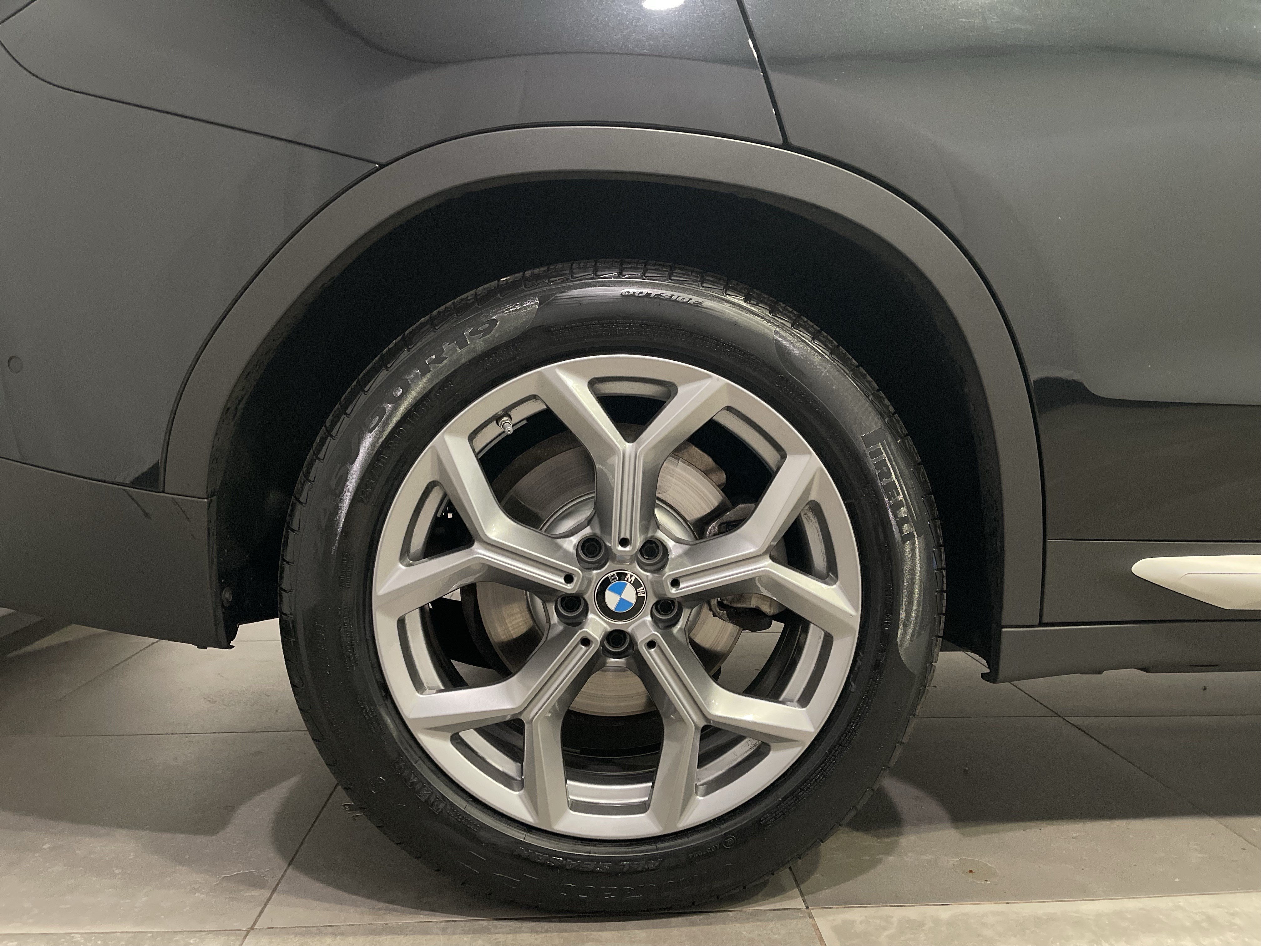 Certified 2024 BMW X3 xDrive30i w/ Convenience Package AWD/4WD image 9