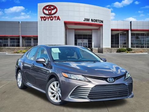 Used 2024 Toyota Camry LE FWD image 1