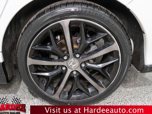 Used 2021 Honda Civic Sport image 8