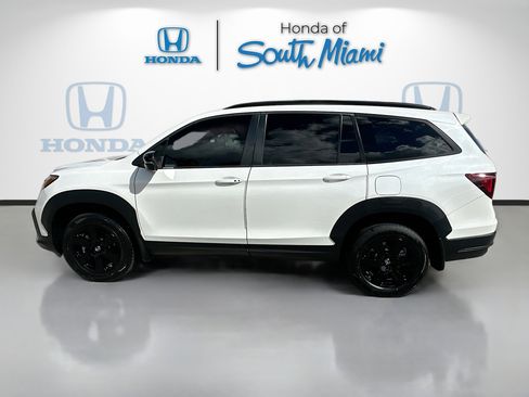 Certified 2022 Honda Pilot TrailSport image 4