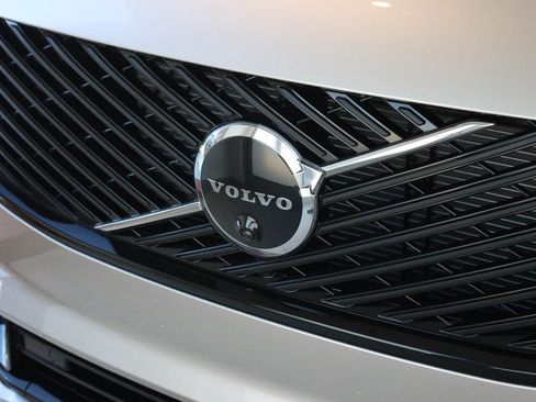 New 2026 Volvo XC90 B6 Ultra w/ Lounge Package AWD/4WD image 7