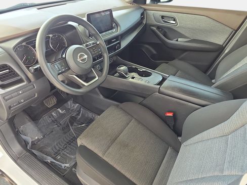 Used 2023 Nissan Rogue SV FWD image 15