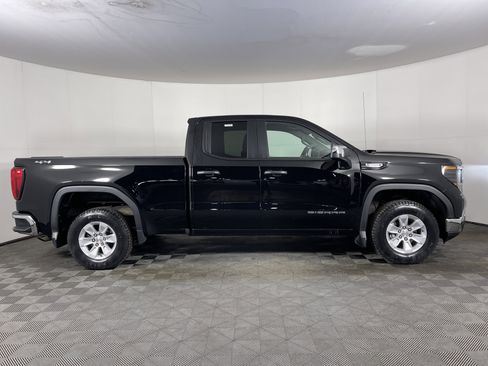 Used 2024 GMC Sierra 1500 Pro w/ Pro Value Package image 5