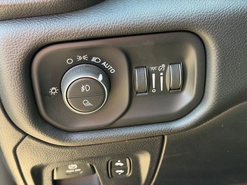 Used 2025 RAM 1500 Big Horn image 11