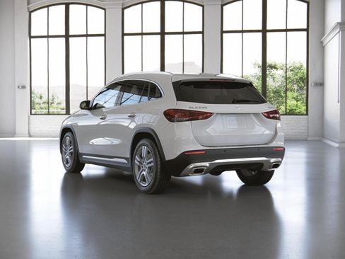 Certified 2023 Mercedes-Benz GLA 250 4MATIC image 43