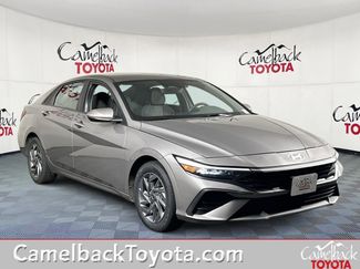 Used 2024 Hyundai Elantra SEL video 1