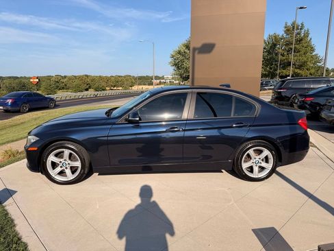 Used 2013 BMW 328i xDrive Sedan AWD/4WD image 6