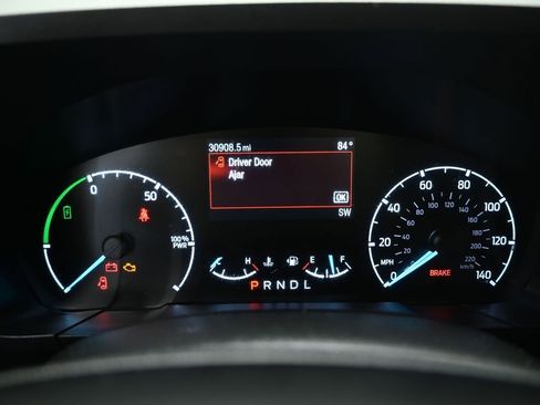 Certified 2023 Ford Maverick XLT image 14