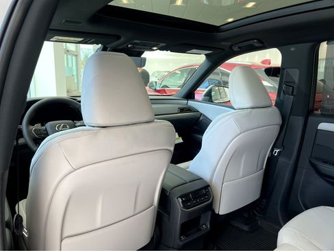 New 2026 Lexus TX 350 AWD image 19