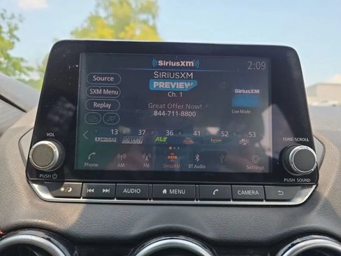 Used 2020 Nissan Sentra SR FWD image 26
