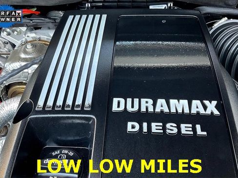 Used 2023 GMC Sierra 1500 SLT w/ SLT Convenience Package image 32