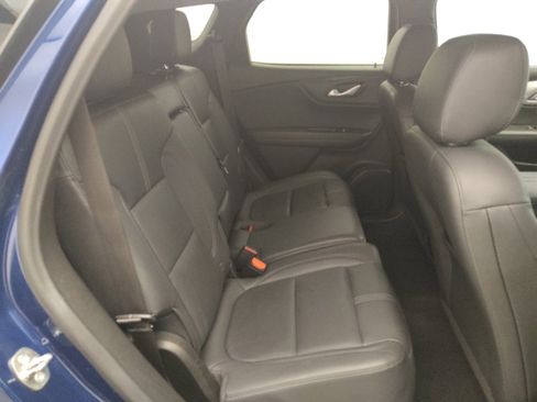 Used 2022 Chevrolet Blazer LT w/ Sound & Technology Package FWD image 19