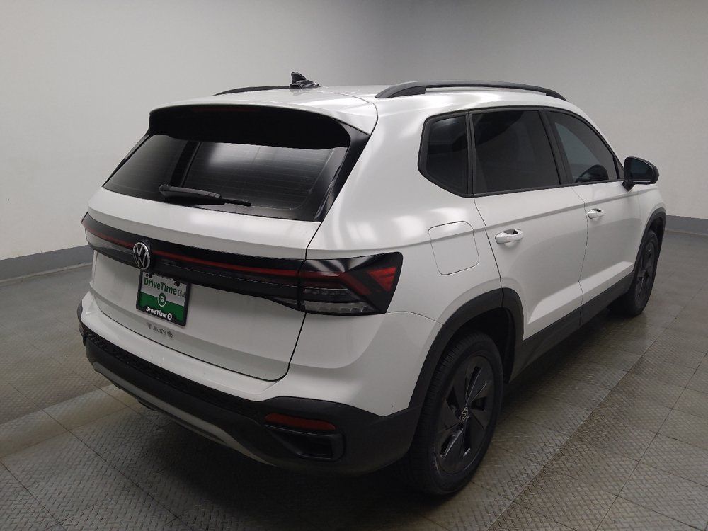 Used 2025 Volkswagen Taos S FWD image 9