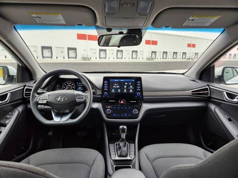 Used 2020 Hyundai Ioniq Blue image 15