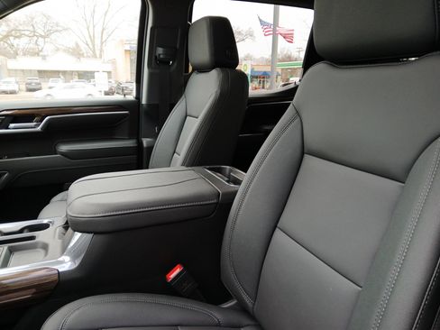 New 2026 Chevrolet Silverado 1500 RST image 21