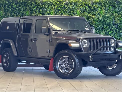 Used 2022 Jeep Gladiator Rubicon w/ LED Lighting Group AWD/4WD image 1