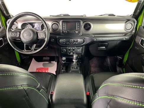 Used 2018 Jeep Wrangler Unlimited Sport S image 39
