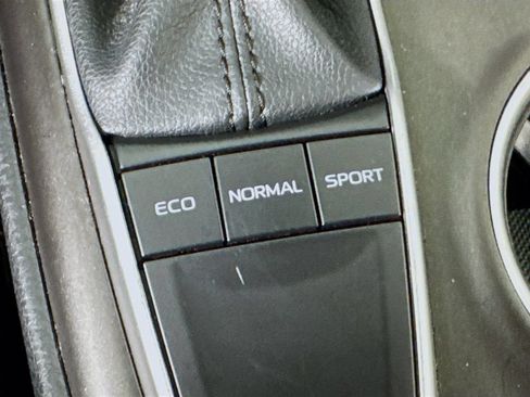 Used 2024 Toyota Camry LE FWD image 16