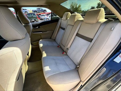 Used 2012 Toyota Camry XLE image 20