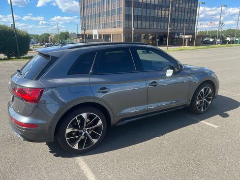 Used 2021 Audi SQ5 Prestige w/ Prestige Package AWD/4WD image 4