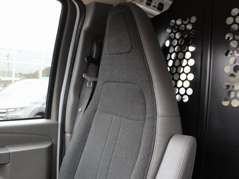 Used 2023 Chevrolet Express 2500 w/ Driver Convenience Package image 25