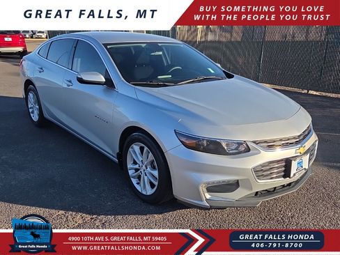 Used 2018 Chevrolet Malibu LT image 1