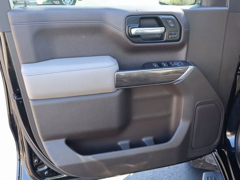 Used 2019 Chevrolet Silverado 1500 LTZ w/ LTZ Texas Edition image 18