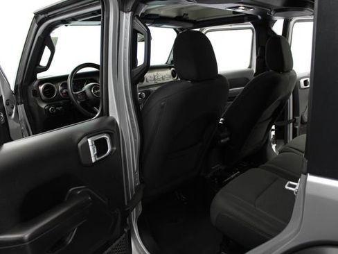Used 2019 Jeep Wrangler Unlimited Sport S AWD/4WD image 16