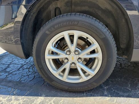 Used 2017 Chevrolet Equinox LT FWD image 5