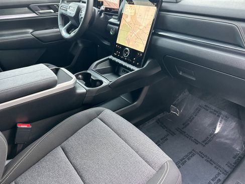 Used 2026 GMC Terrain Elevation image 15