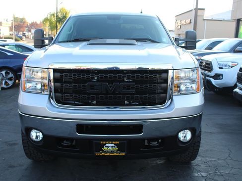 Used 2011 GMC Sierra 2500 SLT w/ SLT Convenience Package image 3