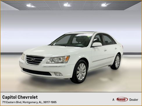 Used 2010 Hyundai Sonata Limited image 1