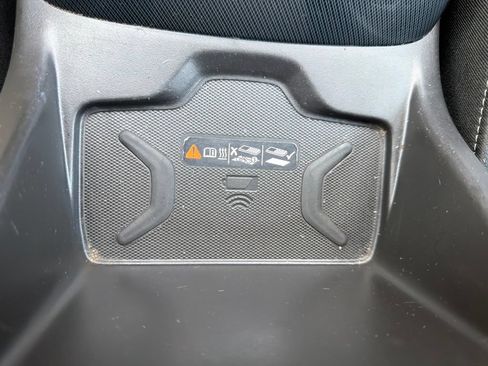 Used 2020 Chevrolet Colorado Z71 AWD/4WD image 23