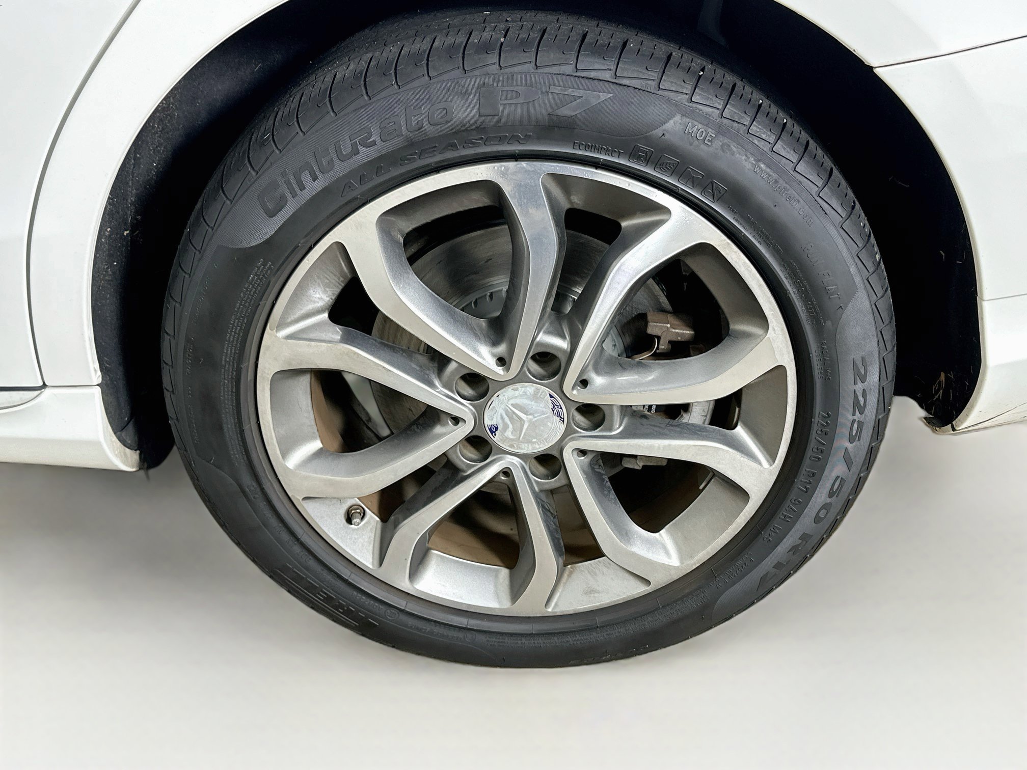 Used 2016 Mercedes-Benz C 300 4MATIC Sedan image 11