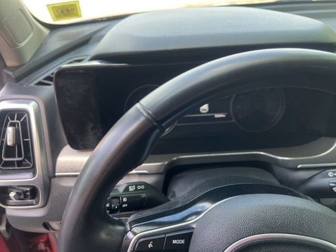 Used 2022 Kia Sorento SX AWD/4WD image 17