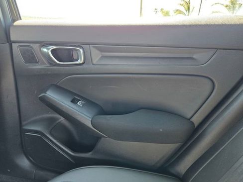 Used 2024 Honda Civic Sport image 12