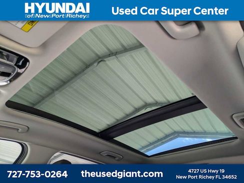 Used 2024 Hyundai Tucson Limited AWD/4WD image 25