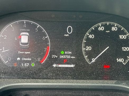 Used 2024 Honda HR-V Sport image 11
