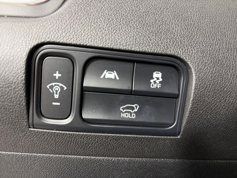 Certified 2023 Kia Sorento SX AWD/4WD image 35