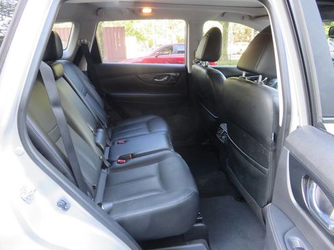 Used 2017 Nissan Rogue SL w/ SL Premium Package AWD/4WD image 20