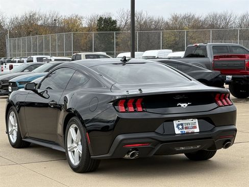 New 2026 Ford Mustang Premium image 27