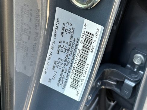 New 2025 MAZDA MAZDA3 Hatchback w/Premium Plus Pkg image 22