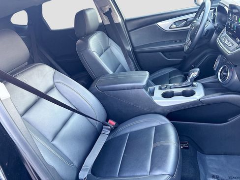 Used 2023 Chevrolet Blazer LT w/ Midnight/Sport Edition FWD image 27