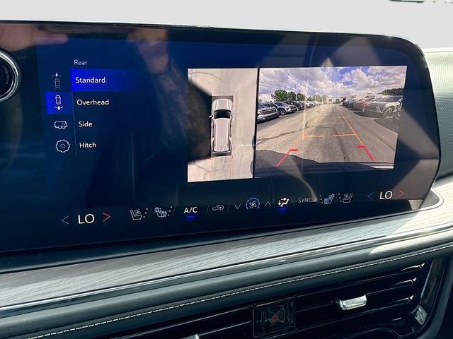 New 2025 Chevrolet Tahoe Premier AWD/4WD image 17