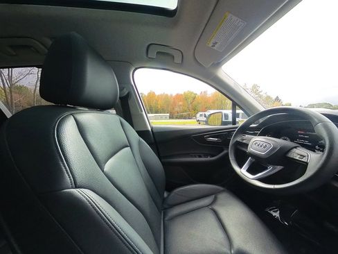Used 2022 Audi Q7 3.0T Prestige image 69